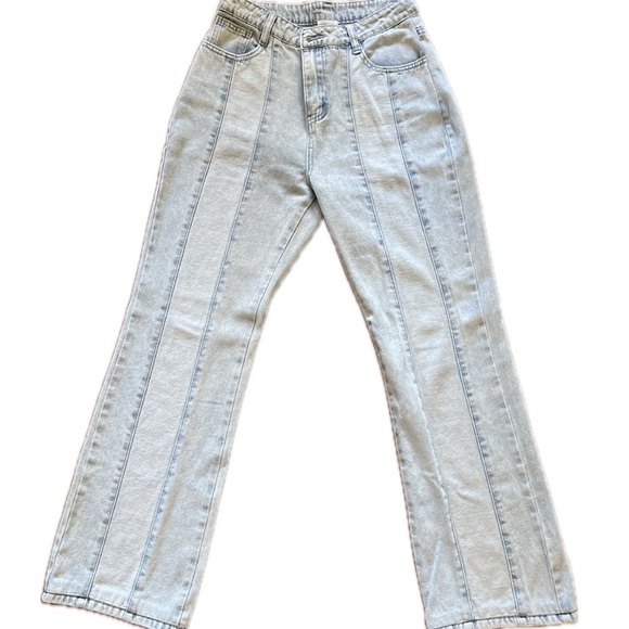 Le Lis | Light Blue Women's Jeans - Picture 5 of 6